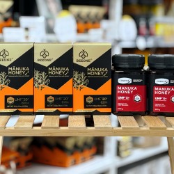 【一件包邮】【秒杀特价】【买三送二 送2瓶康维他麦卢卡蜂蜜5+500g】BEEONE 麦卢卡蜂蜜UMF20+(MGO826+) 250g  3盒装 【因天气原因液体侧漏无法理赔】